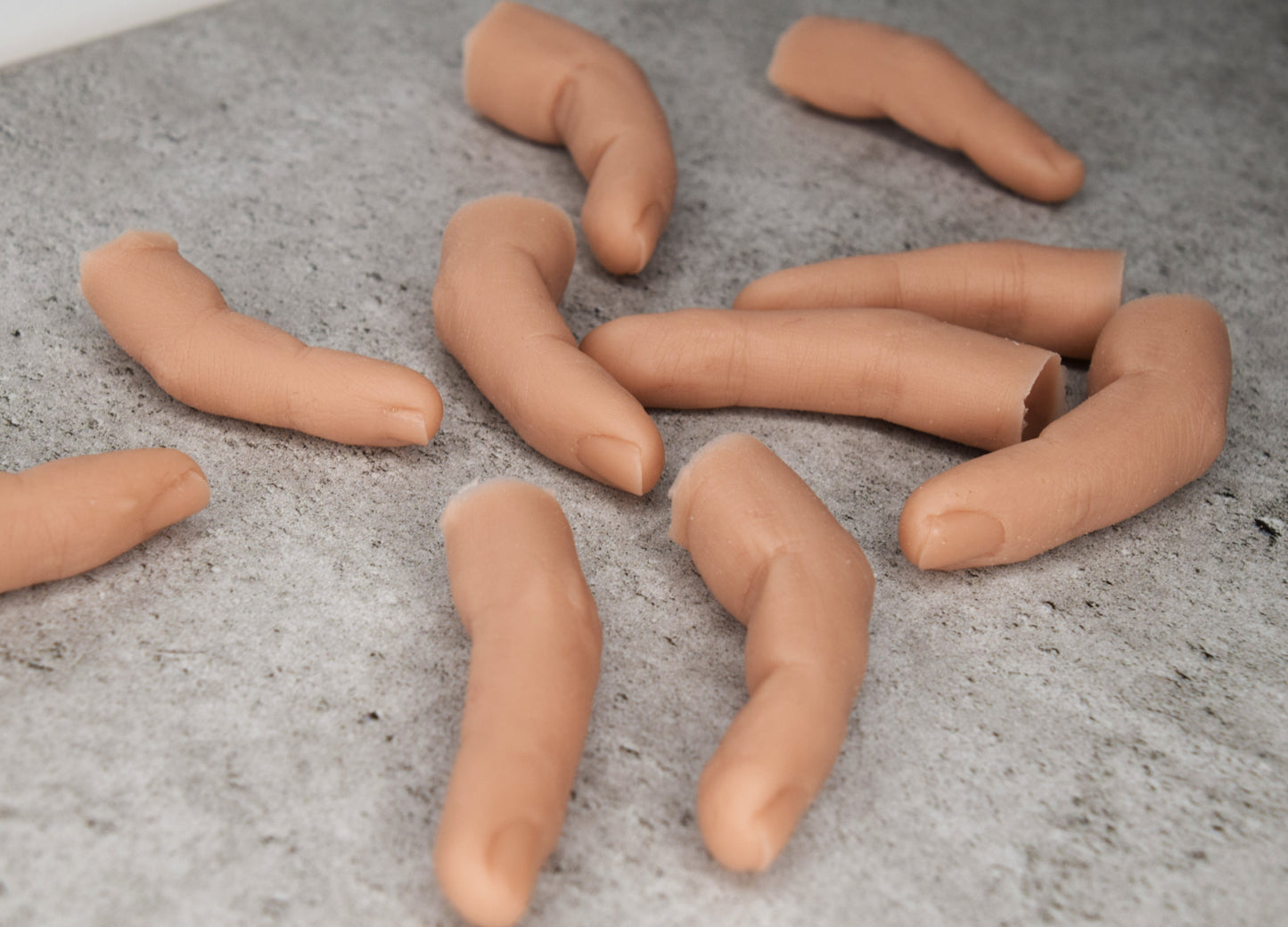 Set of severed realistic silicone fingers, unpainted finger props