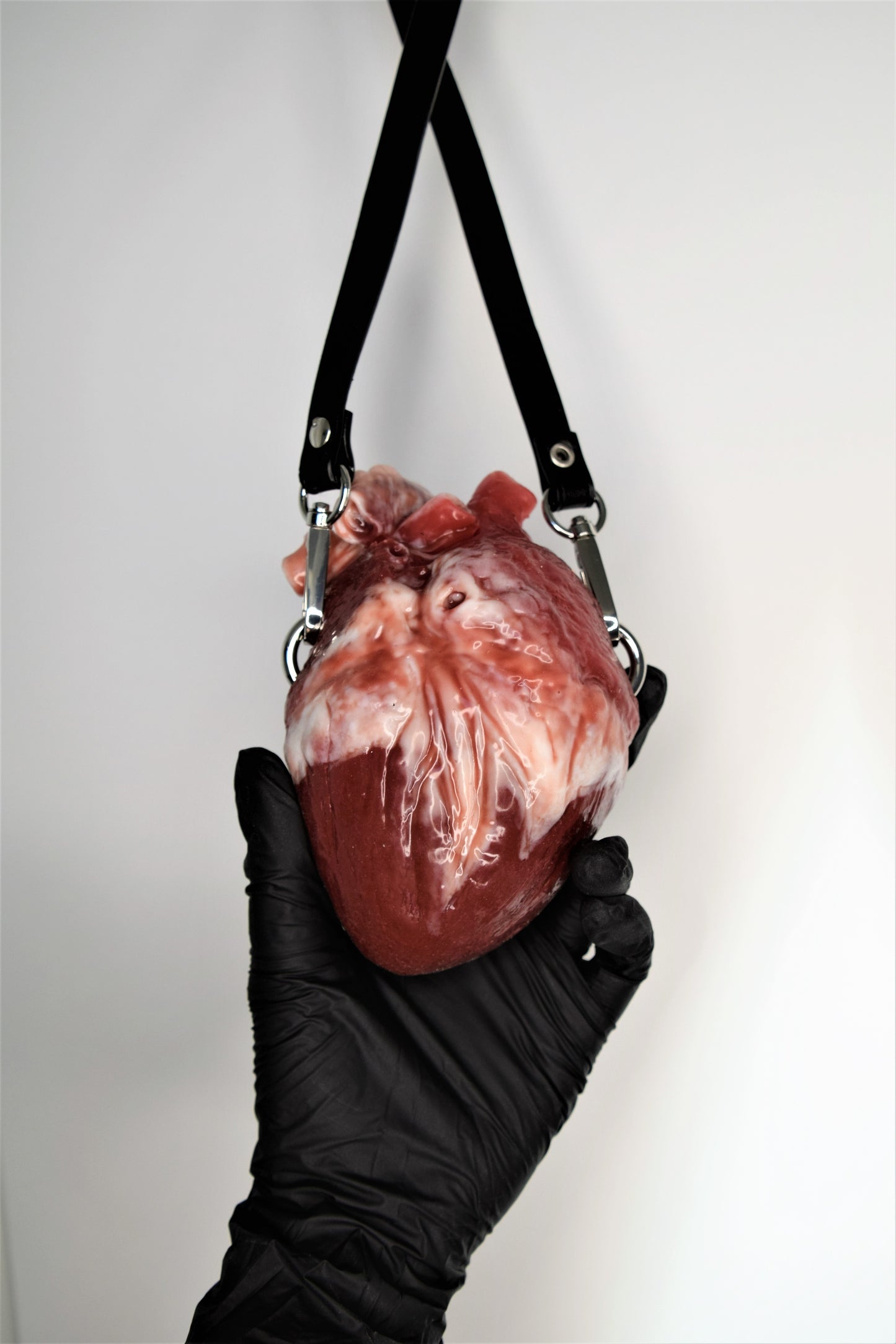 Human heart bag, black/brown strap