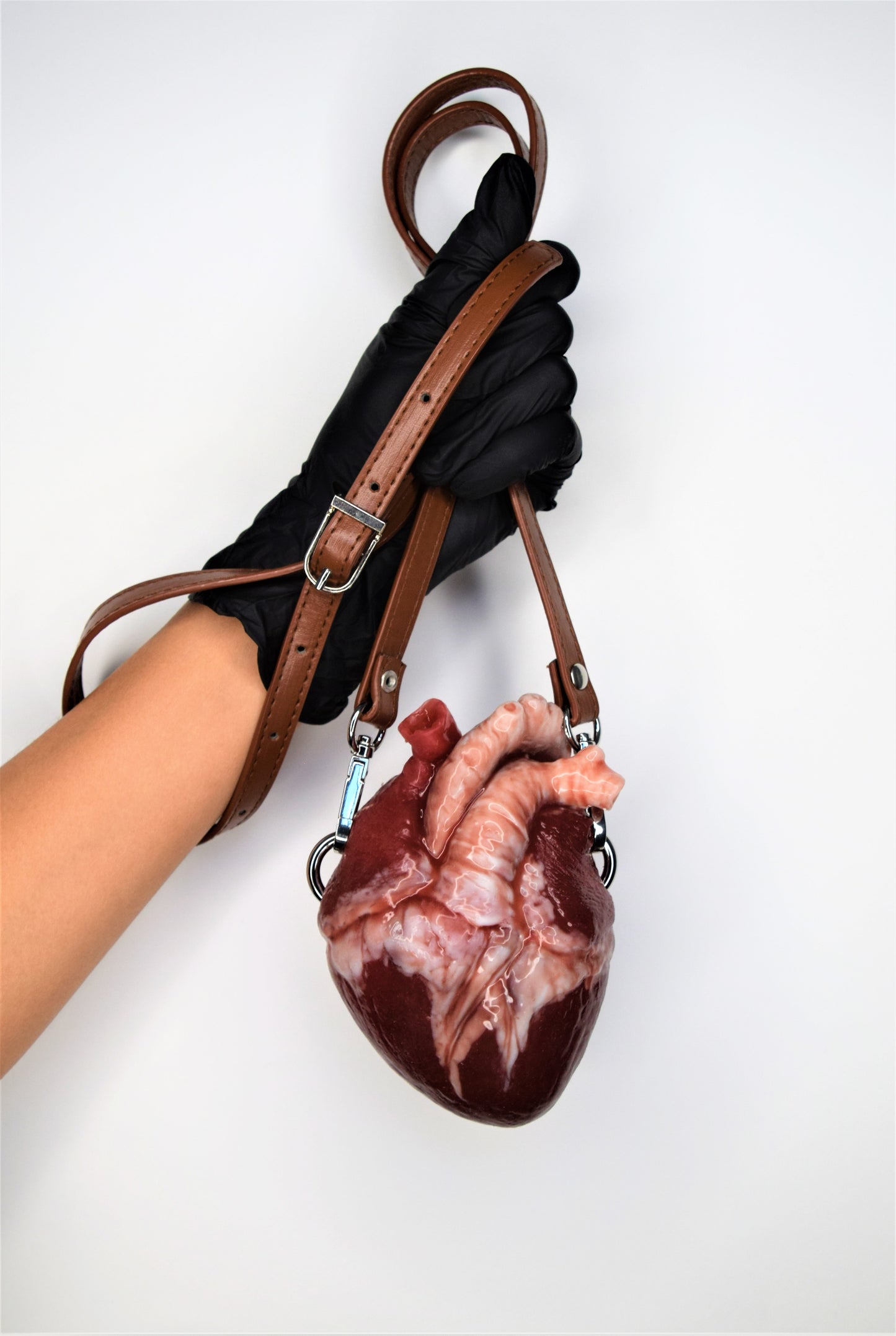 Human heart bag, black/brown strap